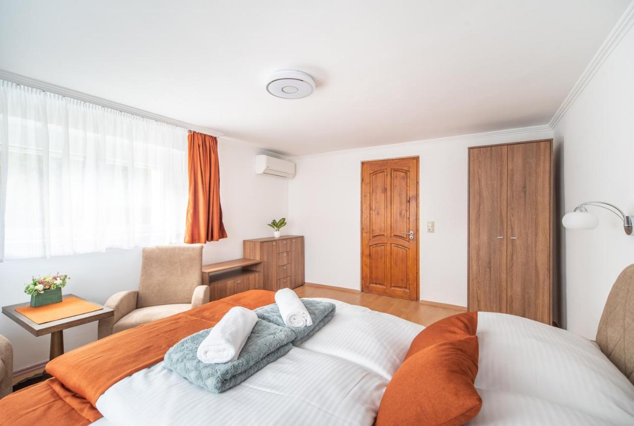 Topaz Apartmanhazak Keszthely Exterior foto